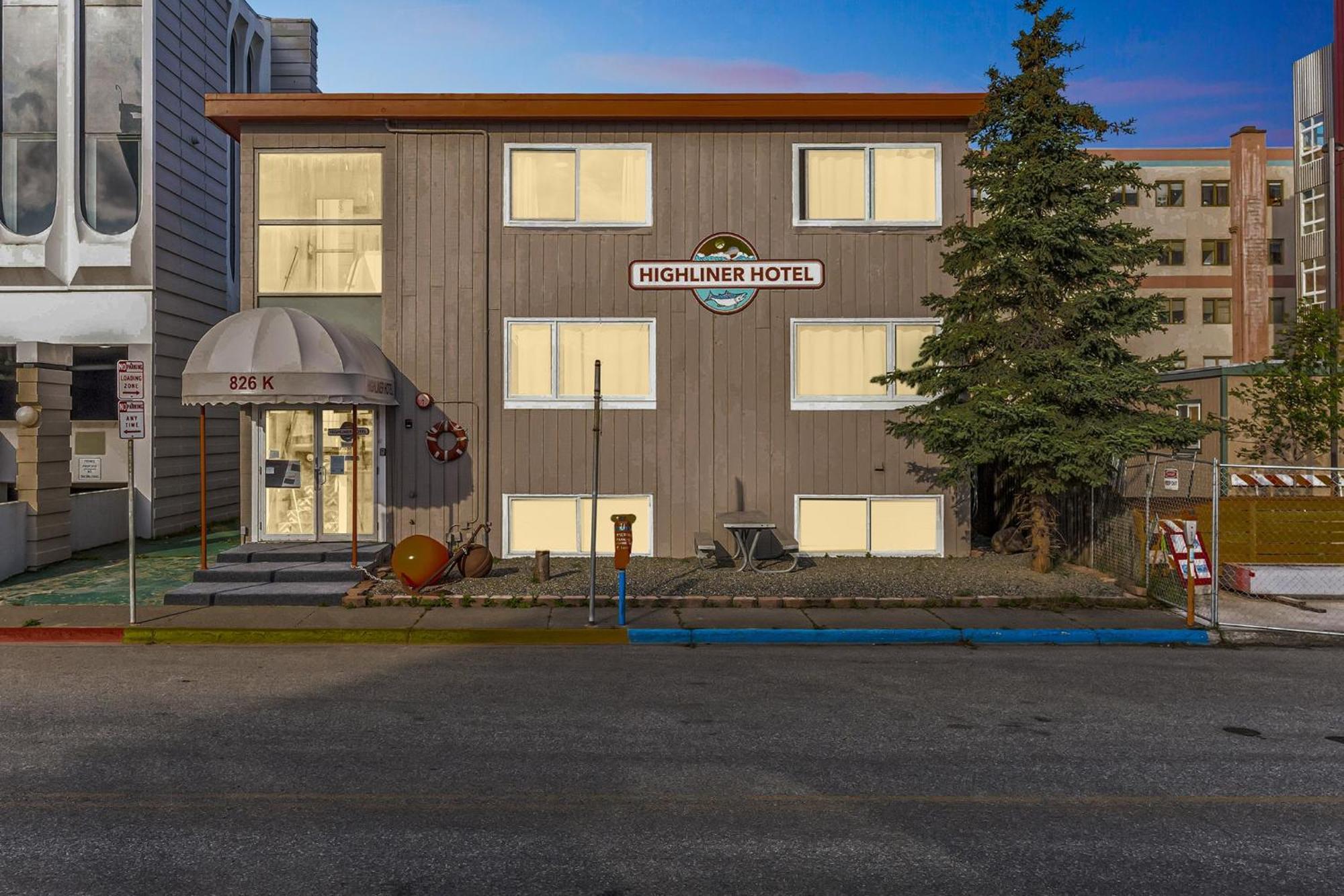 Highliner Hotel Anchorage Bagian luar foto